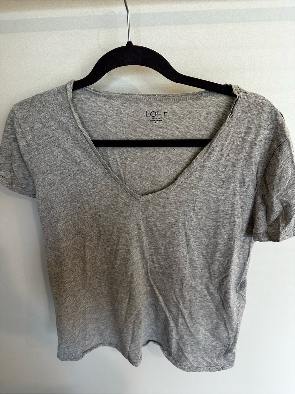 LOFT Heather Gray V-Neck Short Sleeve Tee